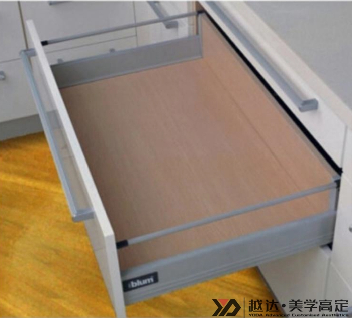 百隆骑马抽
